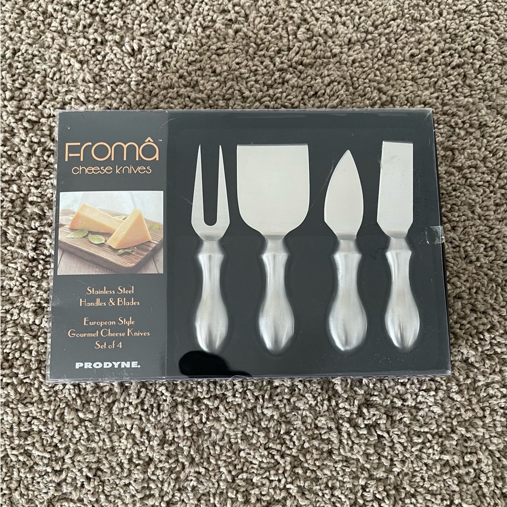Gourmet cheese knives stainless steel NEW‎ in box culinary kitchen home utensil